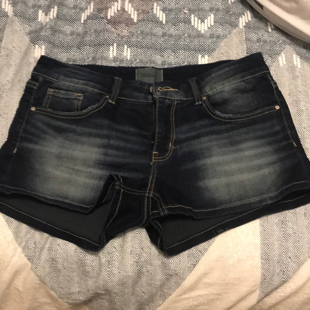 BKE shorts. Only worn once.